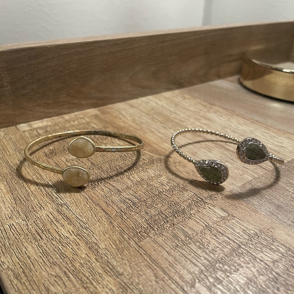 Adjustable bracelets - Picture 4 of 7